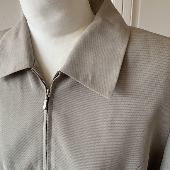 vintage GEOFFREY BEENE SPORT BEIGE ZIP UP POLYESTER JACKET - SIZE 10 - Picture 2 of 7